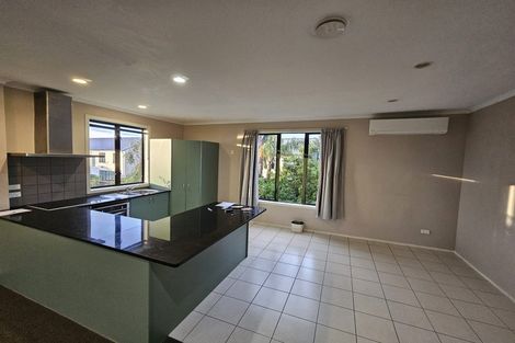 Photo of property in Tuscany Towers, 84/1 Ambrico Place, New Lynn, Auckland, 0600