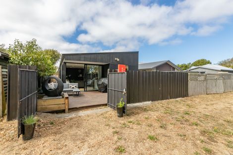 Photo of property in 9 Forbes Street, Sydenham, Christchurch, 8023