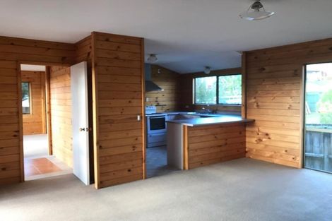 Photo of property in 13 Randal Place, Bayview, Auckland, 0629