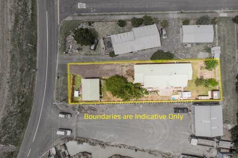 Photo of property in 53 River Road, Ngatea, 3503