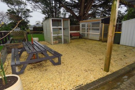 Photo of property in 80 Wakefield Street, Westport, 7825