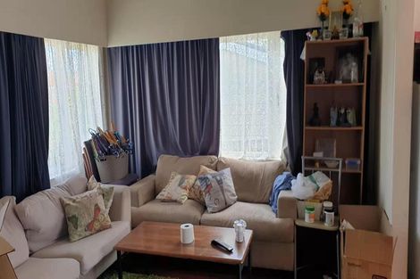 Photo of property in 18 Jasper Avenue, Mount Roskill, Auckland, 1041