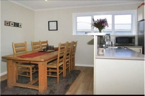 Photo of property in 106 Broderick Road, Johnsonville, Wellington, 6037