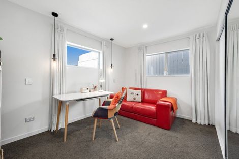 Photo of property in 1/13 Estelle Place, Farm Cove, Auckland, 2012