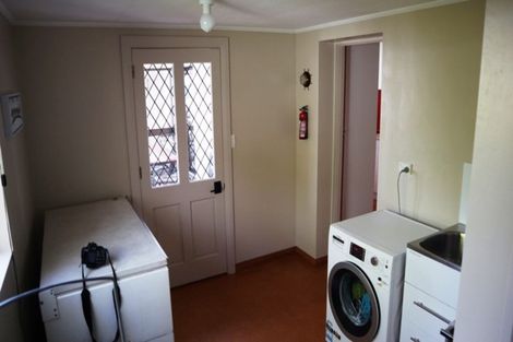 Photo of property in 2 Hall Road, Bannockburn, Cromwell, 9384