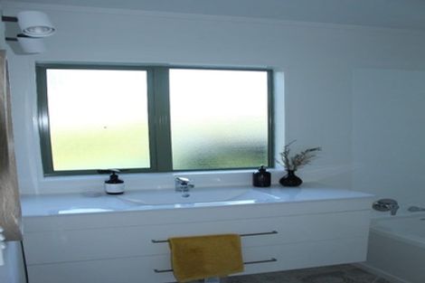 Photo of property in 32 Marshall Road, Kaiwaka, 0573