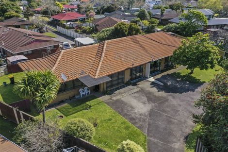 Photo of property in 1/5 Colleen Norma Place, Half Moon Bay, Auckland, 2012