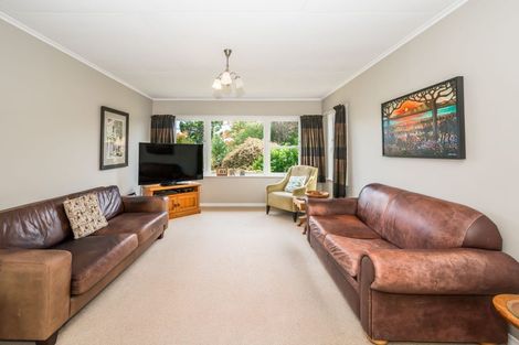 Photo of property in 5 Winara Avenue, Waikanae, 5036