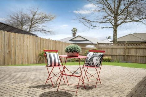 Photo of property in 55 Armoy Drive, East Tamaki, Auckland, 2016