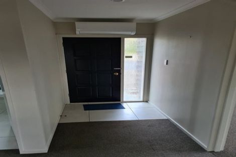 Photo of property in 11 Clyde Street, Kinmont Park, Mosgiel, 9024