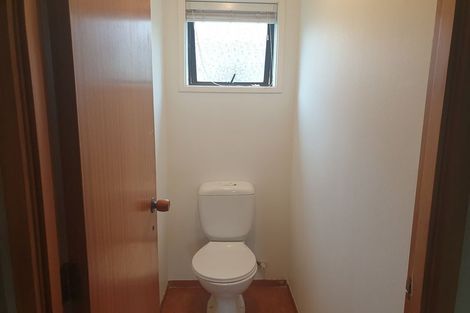 Photo of property in 3 Naviti Place, Browns Bay, Auckland, 0630