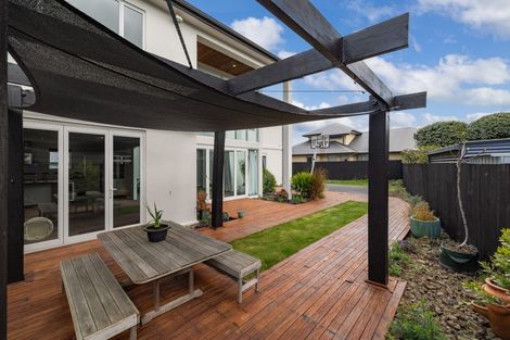Photo of property in 92 Bibiana Street, Aidanfield, Christchurch, 8025