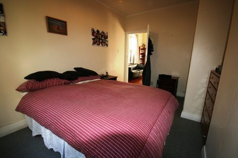 Photo of property in 143 Wadestown Road, Wadestown, Wellington, 6012