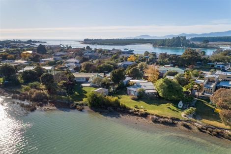 Photo of property in 42 Tahi Street, Mapua, 7005