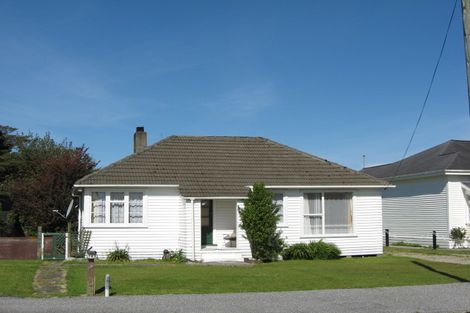 Photo of property in 141 Russell Street, Westport, 7825