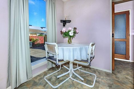 Photo of property in 1/138 Wainoni Road, Avondale, Christchurch, 8061