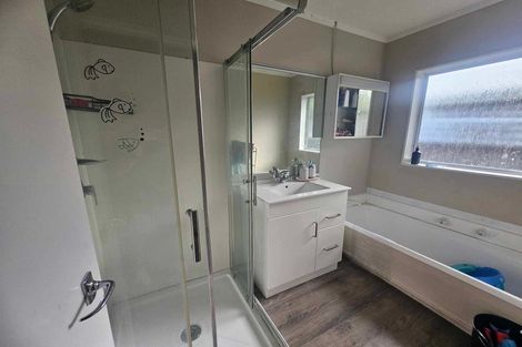 Photo of property in 2/275 Waterloo Road, Waterloo, Lower Hutt, 5011