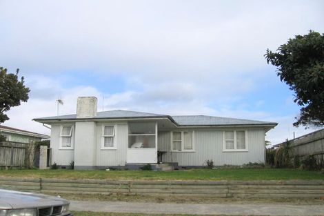 Photo of property in 15 Norwich Crescent, Tamatea, Napier, 4112
