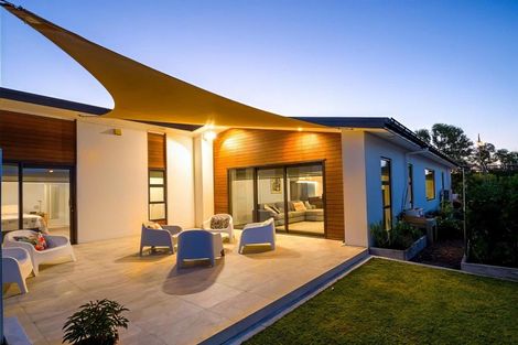 Photo of property in 52 Beachvale Drive, Kaiapoi, 7630