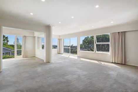 Photo of property in 24 Speedy Crescent, Hillcrest, Auckland, 0627