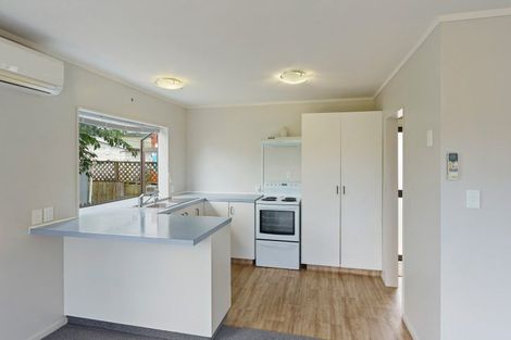 Photo of property in 43b Kapiti Road, Paraparaumu, 5032