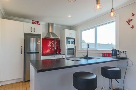 Photo of property in 42 Kelly Street, Inglewood, 4330