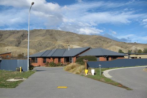 Photo of property in 13 Robertson Court, Cromwell, 9310