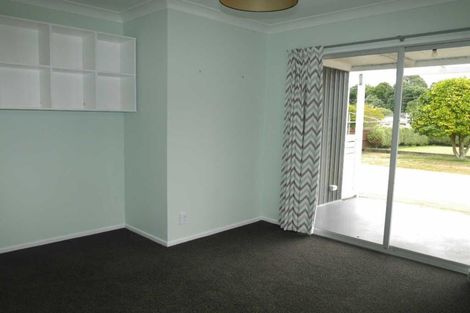 Photo of property in 59 Alexander Road, Raumati Beach, Paraparaumu, 5032