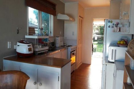 Photo of property in 5 Wycherley Drive, Bucklands Beach, Auckland, 2014