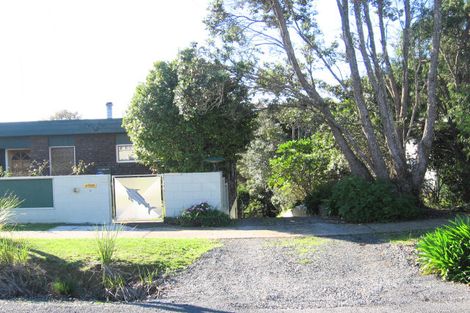 Photo of property in 4 Beachlands Road, Beachlands, Auckland, 2018