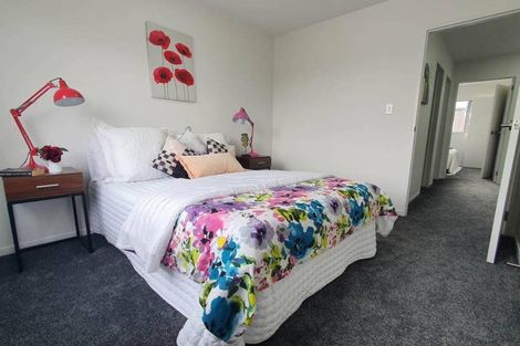 Photo of property in 7 Valour Lane, Papakura, 2110