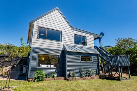 Photo of property in 25 Longitude Place, Whitby, Porirua, 5024