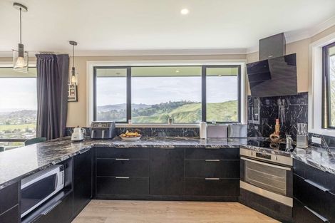 Photo of property in 153 Wheatstone Road, Wainui, Gisborne, 4073