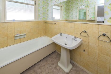 Photo of property in 14 Sedgebrook Street, Whanganui East, Whanganui, 4500