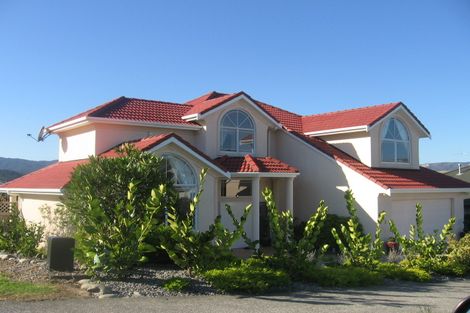 Photo of property in 51 Joseph Banks Drive, Whitby, Porirua, 5024