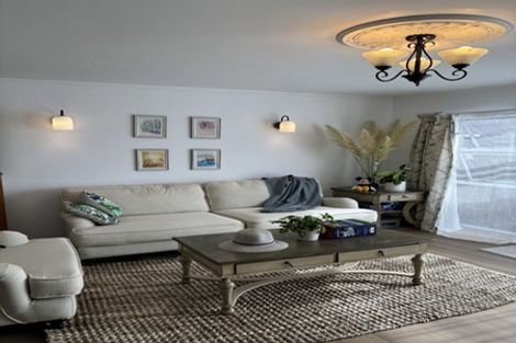 Photo of property in 10 Wiseley Road, Hobsonville, Auckland, 0618