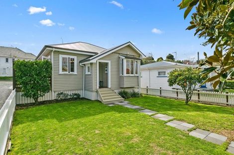 Photo of property in 9 Bretton Terrace, Hillcrest, Hamilton, 3216