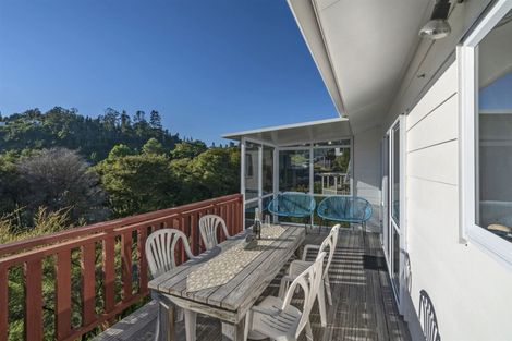 Photo of property in 33 Windsor Drive, Tairua, 3508