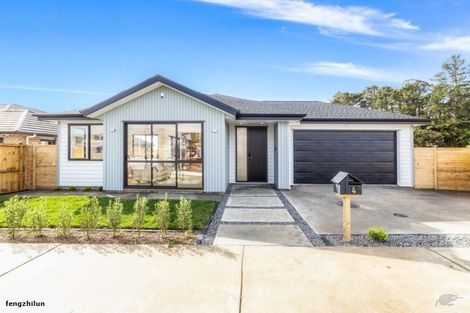 Photo of property in 4 Ropere Street, Kumeu, 0810