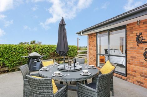 Photo of property in 13 Springvale Road, Waiuku, 2123