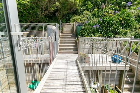 Photo of property in 100 Owhiro Bay Parade, Owhiro Bay, Wellington, 6023