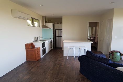 Photo of property in 57d Norwood Road, Bayswater, Auckland, 0622