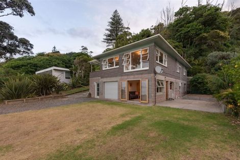 Photo of property in 137 Long Beach Road, Russell, 0202