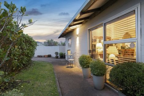 Photo of property in 1/73 Florence Avenue, Orewa, 0931