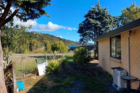 Photo of property in 27 Mary Huse Grove, Manor Park, Lower Hutt, 5019