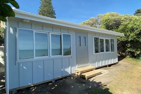 Photo of property in 60 Ames Street, Paekakariki, 5034