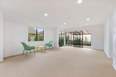 Photo of property in Seacrest, 18/200 Papamoa Beach Road, Papamoa Beach, Papamoa, 3118