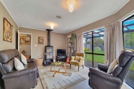 Photo of property in 14 Elmslie Place, Owhata, Rotorua, 3010