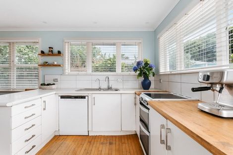 Photo of property in 553 Maunganui Road, Mount Maunganui, 3116