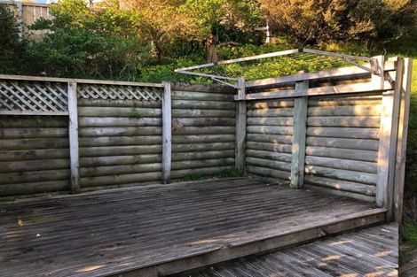 Photo of property in 10 Tullamore Way, Johnsonville, Wellington, 6037